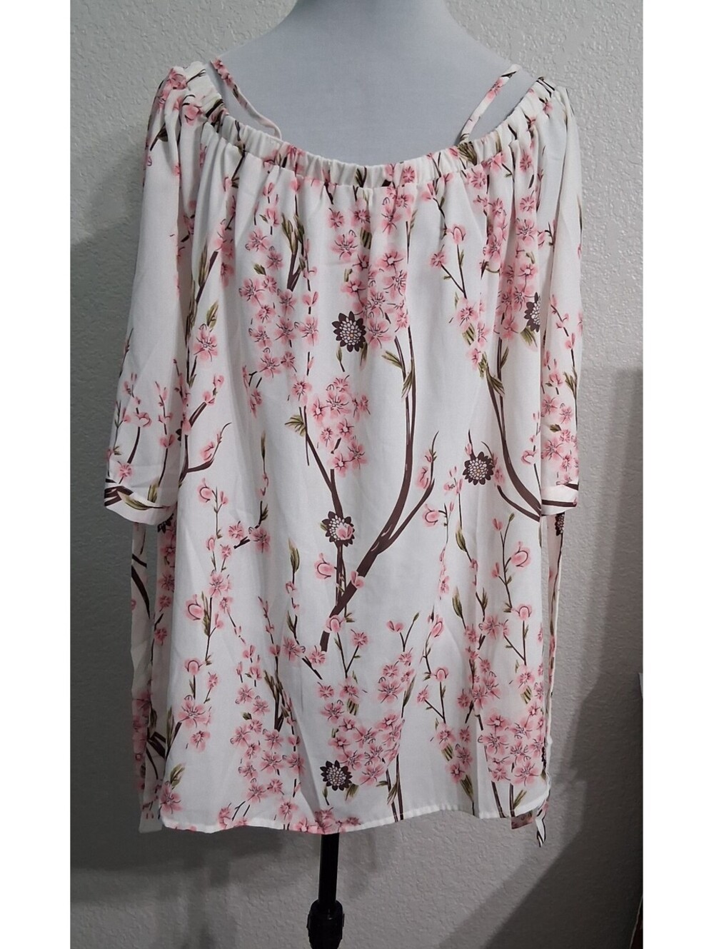 Rose Gal Cold Shoulder Strappy Cherry Blossom Print Blouse 2x, EUC